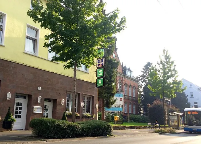 Hoelscher 3* Solingen